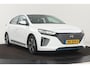Hyundai Ioniq 1.6 GDi i-Motion | Adaptive cruise | Camera | Navigatie | Climate control | PDC | Bluetooth | DAB | LED