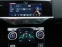 Jaguar I-Pace EV400 SE 90 kWh | MERIDIAN AUDIO | APPLE CARPLAY | PANORAMADAK | HEAD UP DISPLAY | LEDEREN BEKLEDING | TREKHAAK | CRUISE CONTROL | ACHTERUITRIJCAMERA | MEMORY SEATS |