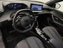 Peugeot 2008 SUV Allure Hybrid 136 pk Automaat | Navigatie | Achteruitrijcamera | Parkeersensoren Voor en Achter | LED Koplampen | Keyless Start | Lederen Stuurwiel | Dodehoek Detectie | Climate Control | Cruise Control | 17" Lichtmetalen Velgen | Apple Carplay/Android Auto |