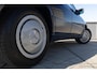 Mercedes-Benz 190-Serie 2.0 | 9.000KM! | Factory New | Full Documentation