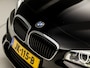 BMW 2-Serie Active Tourer 218i Executive Sportline (NAVIGATIE, CLIMATE, LED KOPLAMPEN, GETINT GLAS, SPORTSTOELEN, CRUISE, PARKEERSENSOREN, NIEUWE APK, NIEUWSTAAT)