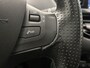 Peugeot 2008 SUV Crossway 110 pk Automaat | Navigatie | Panoramadak | Achteruitrijcamera | Parkeersensoren Achter | Alcantara Bekleding | Sportstoelen | LED Dagrijverlichting | Climate Control | Cruise Control | 17" Lichtmetalen Velgen | Apple Carplay/Android Auto |