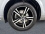 Volvo XC60 B4 R-Design | 19" | Adaptieve cruise | BLIS | Parkeercamera | Stoel/stuurverwarming | Elektr. verst. best. stoel | Keyles