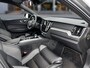 Volvo XC60 B4 R-Design | 19" | Adaptieve cruise | BLIS | Parkeercamera | Stoel/stuurverwarming | Elektr. verst. best. stoel | Keyles