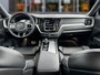 Volvo XC60 B4 R-Design | 19" | Adaptieve cruise | BLIS | Parkeercamera | Stoel/stuurverwarming | Elektr. verst. best. stoel | Keyles