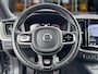 Volvo XC60 B4 R-Design | 19" | Adaptieve cruise | BLIS | Parkeercamera | Stoel/stuurverwarming | Elektr. verst. best. stoel | Keyles