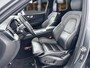 Volvo XC60 B4 R-Design | 19" | Adaptieve cruise | BLIS | Parkeercamera | Stoel/stuurverwarming | Elektr. verst. best. stoel | Keyles