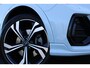 Audi Q3 Sportback 45 TFSI Quattro S-Line binnen en buiten - Panoramadak - Dealer onderhouden Adaptive Cruise control - Hooglans zwarte details. 20 inch - Bang & Olufsen