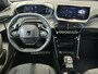 Peugeot 2008 1.2 Hybrid 136 Allure Automaat | Navigatie | Parkeersensoren Voor/Achter | Keyless Entry | Apple Carplay/Android Auto |
