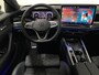Volkswagen Passat Variant 1.5 eHybrid R-Line Edition 272pk DSG · Keyless · 360 Camera · Elek. Trekhaak · Elek.Achterklep · Apple/Android Car Play · 18'' Inch ·