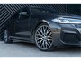 BMW 5-Serie 520i LCI M-sport ACC Head-up Laser Schuifdak Ambient Memory Comfort Trekhaak