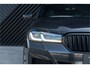 BMW 5-Serie 520i LCI M-sport ACC Head-up Laser Schuifdak Ambient Memory Comfort Trekhaak