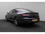 Volkswagen Arteon 2.0 TSI Business R Exclusive 2020 Panoramadak | Carplay | Cruise control | Stoelverwarming | Navigatie | Camera | Bluetooth | Stoelverwarming | Lichtmetaal | PDC | Massage stoel