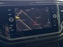 Volkswagen T-Roc 1.5 TSI Sport | Airco | Carplay | Camera | Parkeersensor voor/achter | Winter-pakket | LM velgen | ( Vestiging - Nieuwegein )