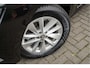 Skoda Kamiq Škoda 1.0 TSI 110pk DSG Ambition | Metaalkleur | Upgrade Pakket | Vierseizoenen banden