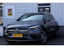 Mercedes-Benz GLA 250 e AMG Line*MB Fabrieksgarant.*BTW*Facelift*Camera/Keyless Entry+Go/Stoelverw./Stuurverw./Carbon/Sfeerverl./Standkachel/Elek. Klep/LED/Parkeersens.V+A/19 inch LM*