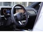 Mercedes-Benz GLA 250 e AMG Line*MB Fabrieksgarant.*BTW*Facelift*Camera/Keyless Entry+Go/Stoelverw./Stuurverw./Carbon/Sfeerverl./Standkachel/Elek. Klep/LED/Parkeersens.V+A/19 inch LM*