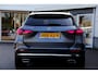 Mercedes-Benz GLA 250 e AMG Line*MB Fabrieksgarant.*BTW*Facelift*Camera/Keyless Entry+Go/Stoelverw./Stuurverw./Carbon/Sfeerverl./Standkachel/Elek. Klep/LED/Parkeersens.V+A/19 inch LM*