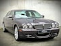 Jaguar XJ 4.2 V8 Sovereign LWB / YOUNGTIMER / FULL SERVICE FILE