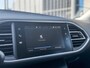 Peugeot 308 1.2 Blue Lease Prijs Inclusief Onderhoud & 12 Maand BOVAG Garantie | Trekhaak | Navigatie |