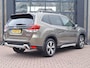 Subaru Forester 2.0i e-BOXER First Edition AWD | Trekhaak | Pano | All-seasons | Leder | LMV 18" | Camera | Dealer onderhouden |