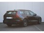 Volvo V60 T6 350PK Plug-in hybrid AWD Plus Dark | 360 camera | Stoel&Stuurverwarming | Verwarmbare 2e Zitrij | Premium Harman/Kardon Audio | Sportstoelen | Schuif-/Kanteldak | Power Seats incl. Memory | Semi Elektr. Trekhaak |