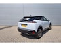 Peugeot 2008 1.2 Hybrid 136 GT | Navigatie | Camera | Adaptieve Cruise Control | Dode hoek detectie | Keyless entry/Keyless start | Apple Carplay/Android Auto