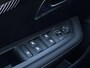 Peugeot e-208 Allure EV 3-FASEN 51kWh 156pk | APPLE CARPLAY / ANDROID AUTO | LONG RANGE | GRATIS WALLBOX | PARKEERHULP | CLIMA | ALL-SEASON BANDEN |
