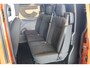 Ford Transit Custom 320 2.0 L2H1 Limited DC | Incl. 12 maanden garantie | Dubbele cabine | Cruise control | Climate control | Stoelverwarming | Trekhaak | Parkeercamera | Maxton lip | Apple carplay/Android auto | DAB | Winterset |