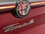 Alfa Romeo Tonale SUV Tributo Italiano Hybrid 280 pk Automaat | Navigatie | Elektrisch Glazen Panoramadak | Rondomzicht Camera | Lederen Bekleding | Voorstoelen Verwarmd | Matrix LED Koplampen | Elektrische Achterklep met Sensor | Dodehoek Detectie | 20" Lichtmetalen Velgen | Apple Carplay/Android Auto |