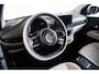 Fiat 500 La Prima 42 kWh Stoelverwarming - Achteruitrijcamera - Binnenspiegel met Dimautomaat - Stoel voor links verstelbaar -