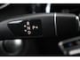 Mercedes-Benz C-klasse 220 CDI AMG | Adaptive cruise | Leder | Stoelverwarming | Camera | Full LED | Navigatie | Carplay | Park Assist