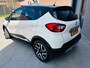 Renault Captur 0.9 TCe Helly Hansen|Two-Tone |Half-Leder|All-Season banden|GROOT Beeldscherm|