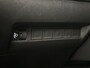 Peugeot 2008 SUV Allure 100 pk | Navigatie via Apple Carplay/Android Auto | Parkeersensoren Voor en Achter | Voorstoelen Verwarmd | LED Koplampen | Lederen Stuurwiel | Climate Control | Cruise Control | 17" Lichtmetalen Velgen |