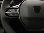 Peugeot 2008 SUV Allure 100 pk | Navigatie via Apple Carplay/Android Auto | Parkeersensoren Voor en Achter | Voorstoelen Verwarmd | LED Koplampen | Lederen Stuurwiel | Climate Control | Cruise Control | 17" Lichtmetalen Velgen |