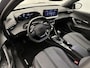 Peugeot 2008 SUV Allure 100 pk | Navigatie via Apple Carplay/Android Auto | Parkeersensoren Voor en Achter | Voorstoelen Verwarmd | LED Koplampen | Lederen Stuurwiel | Climate Control | Cruise Control | 17" Lichtmetalen Velgen |