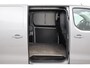 Toyota ProAce Worker 2.0 D-4D Professional Long | Trekhaak | Leder | 3-zits | Navigatie | Keyless | Treeplanken | Camera | Cruise | Clima