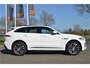 Jaguar F-Pace 2.5t AWD R-Sport Pano | Trekhaak elektr | Leer | Elektr stoelen | Alcantara hemel | Sfeerverlichting | Carplay | NL auto