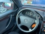 Mercedes-Benz C-klasse 200 Sport AUTOMAAT Youngtimer! TOPSTAAT NL AUTO 2e eigenaar! AIRCO l Trekhaak l Navi!