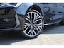 CUPRA Leon Sportstourer 1.4 e-Hybrid 245pk DSG VZ | SoH 99% | Panoramadak | Achteruitrijcamera | Stoelverwarming | Navigatie