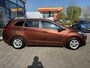 Hyundai i30 Wagon 1.6 GDI Business Ed. NAVI CAMERA DEALER BJ 2013 !!!