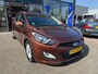 Hyundai i30 Wagon 1.6 GDI Business Ed. NAVI CAMERA DEALER BJ 2013 !!!