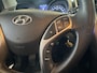 Hyundai i30 Wagon 1.6 GDI Business Ed. NAVI CAMERA DEALER BJ 2013 !!!