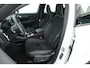 Volvo XC40 1.5 T4 Plug-in hybrid Plus Dark | Facelift | Elek. stoelen | H&K Audio | Stoel + stuurverw. | Camera |