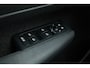 Volvo XC40 1.5 T4 Plug-in hybrid Plus Dark | Facelift | Elek. stoelen | H&K Audio | Stoel + stuurverw. | Camera |