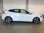 Volvo V40 T4 R-Design | BLIS | Adaptive | Trekhaak