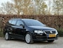 Volkswagen Passat Variant 2.0 FSI Trendline Trekhaak / Airco