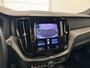Volvo XC60 Recharge T6 AWD R-Design | Achteruitrijcamera | Apple Carplay/Android Auto | Cruise control adaptief | Panoramadak | Voorverwarmingsinstallatie |