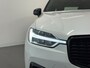 Volvo XC60 Recharge T6 AWD R-Design | Achteruitrijcamera | Apple Carplay/Android Auto | Cruise control adaptief | Panoramadak | Voorverwarmingsinstallatie |