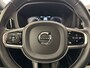 Volvo XC60 Recharge T6 AWD R-Design | Achteruitrijcamera | Apple Carplay/Android Auto | Cruise control adaptief | Panoramadak | Voorverwarmingsinstallatie |